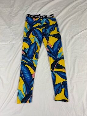 Adidas Women Multicolor Floral Athletic Compression Leggings..See Measurements.